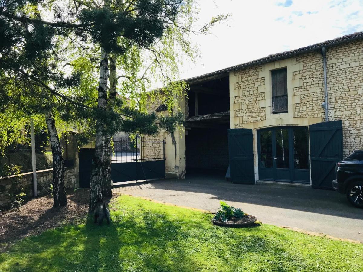 Gite Au Boom Coeur En Options Spa Et Repas Tourtenay Bagian luar foto